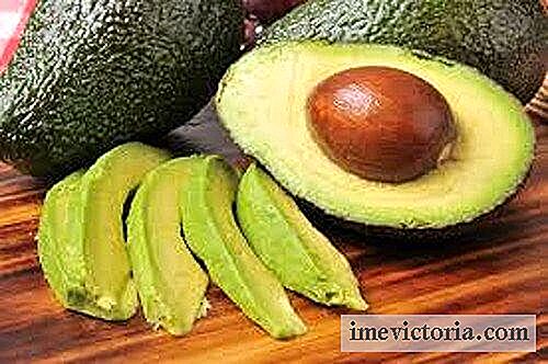 De avocado-kernel tegen cellulitis