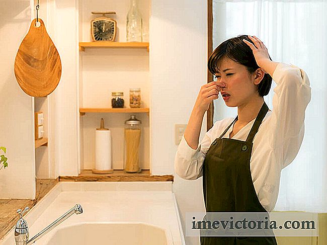 10 Tips for å fjerne lukt fra kjøkkenet
