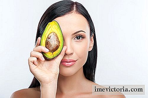 10 Mirakulösa livsmedel för att återfuka huden från insidan