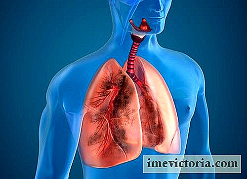 10 Naturlige ingredienser som er i stand til å rense lungene hos røykere