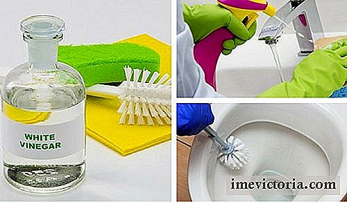 6 Måter å rengjøre badet ditt med hvit eddik