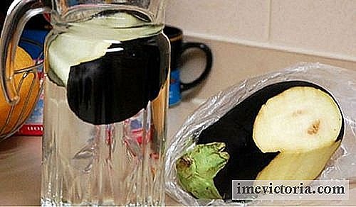 Vet verbranden en cholesterol onder controle houden met auberginewater