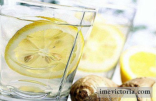 Lemonade ingefær, agurk og mynte til en flad mave