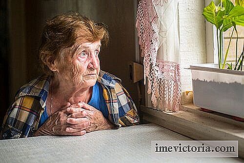 Cómo la soledad puede afectar la salud de los ancianos