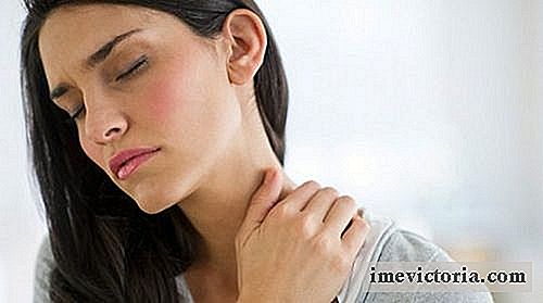 10 Jednoduchých cviků, které zmírňují bolesti krku