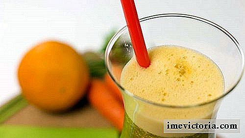 En gulrot, appelsin og persille juice å gå ned i vekt