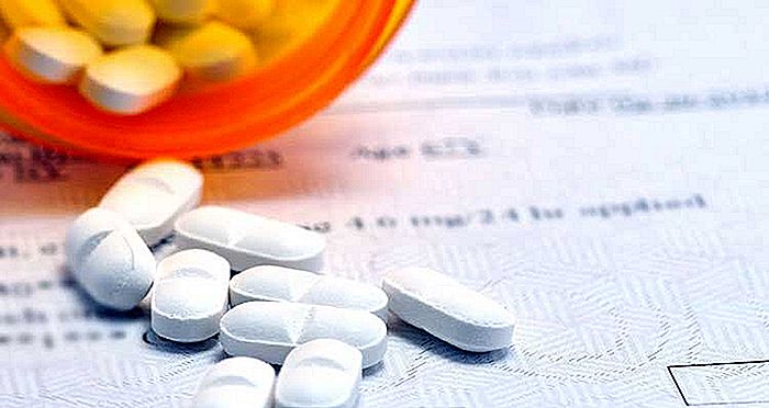 AZITROMYCIN - Indikationer, Dosering og Bivirkninger