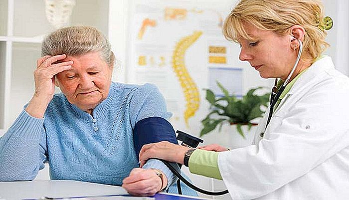 Symptomy vysokého krevního tlaku - hypertenze