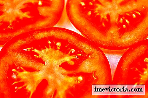 Hvordan man kan reducere åreknuder med grønne og røde tomater?