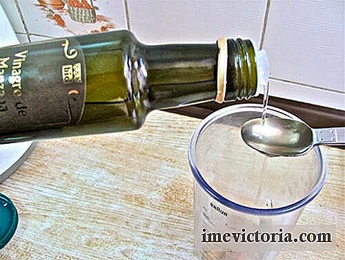 Los beneficios de cucharadita de vinagre en un vaso de agua