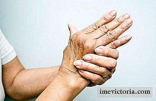 6 Aceites para el tratamiento de la artritis relacionada dolor